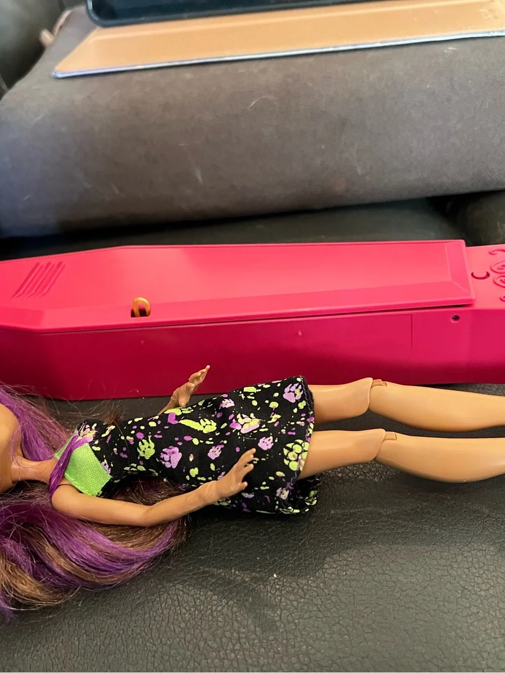 Monster high Caden wolf doll and ghoul La La locker play set Complete
